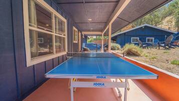 Nhà, 4 phòng ngủ, hút thuốc | Hiên