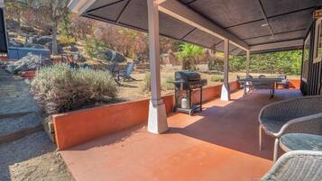 House, 4 Bedrooms, Smoking | Outdoor dining