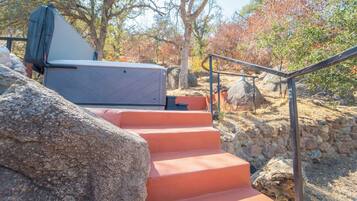 House, 4 Bedrooms, Smoking | Property grounds