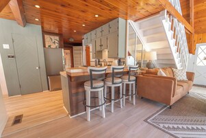 小屋, 2 间卧室, 吸烟房 | 客厅