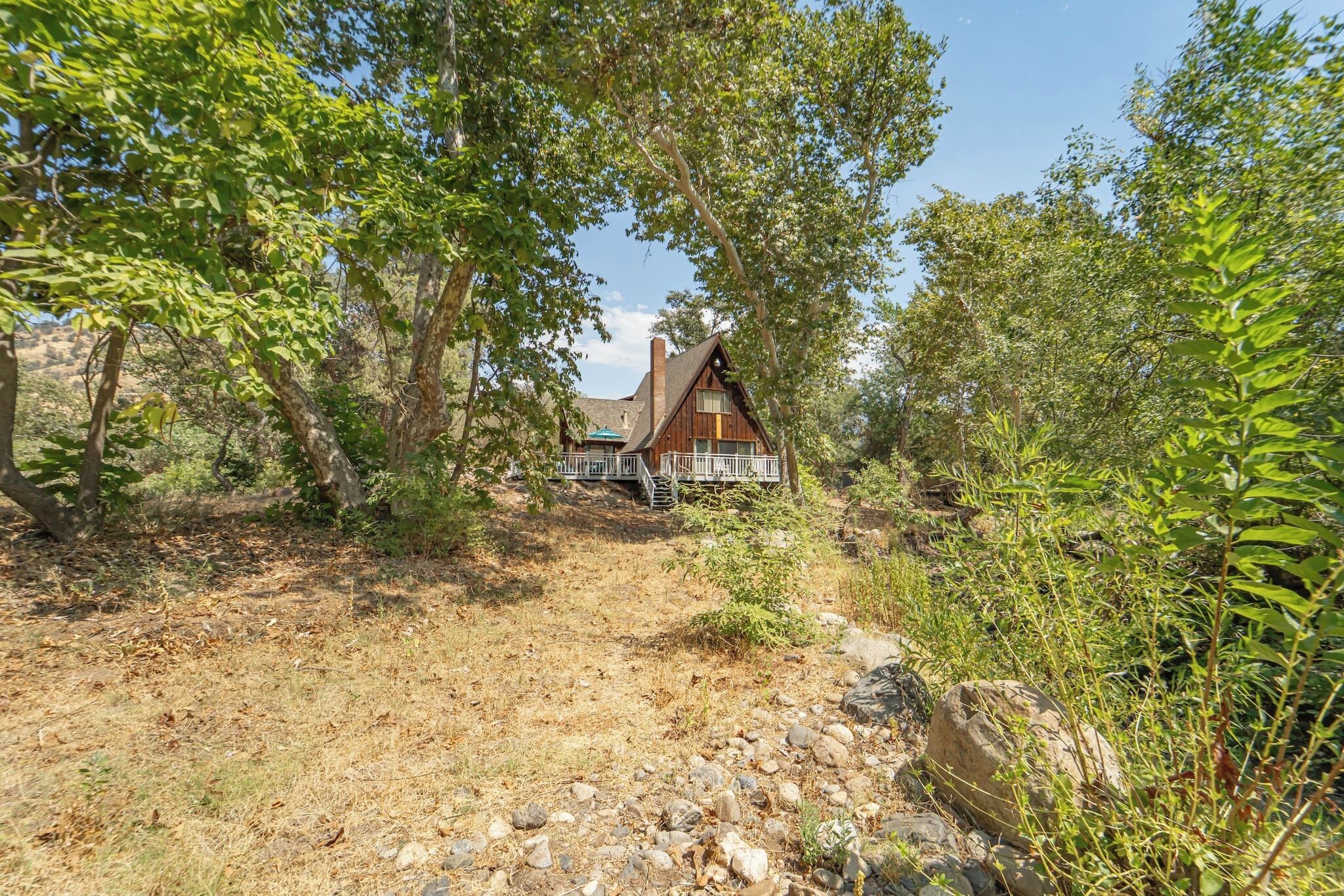 Cabin, 2 Bedrooms, Smoking | Property grounds