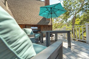 Cabin, 2 Bedrooms, Smoking | Outdoor dining - Sequoia Vintage A-frame River Retreat (Three Rivers)