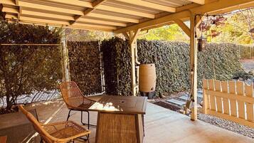 House, 3 Bedrooms, Smoking | Teres/patio