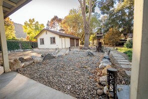 House, 3 Bedrooms, Smoking | Property grounds - Magic Sequoia Spacious Home (Three Rivers)