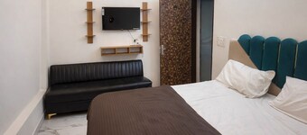 Roomshala Hotel Scorpio