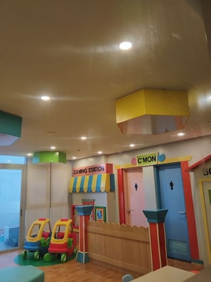 Children's play area - indoor