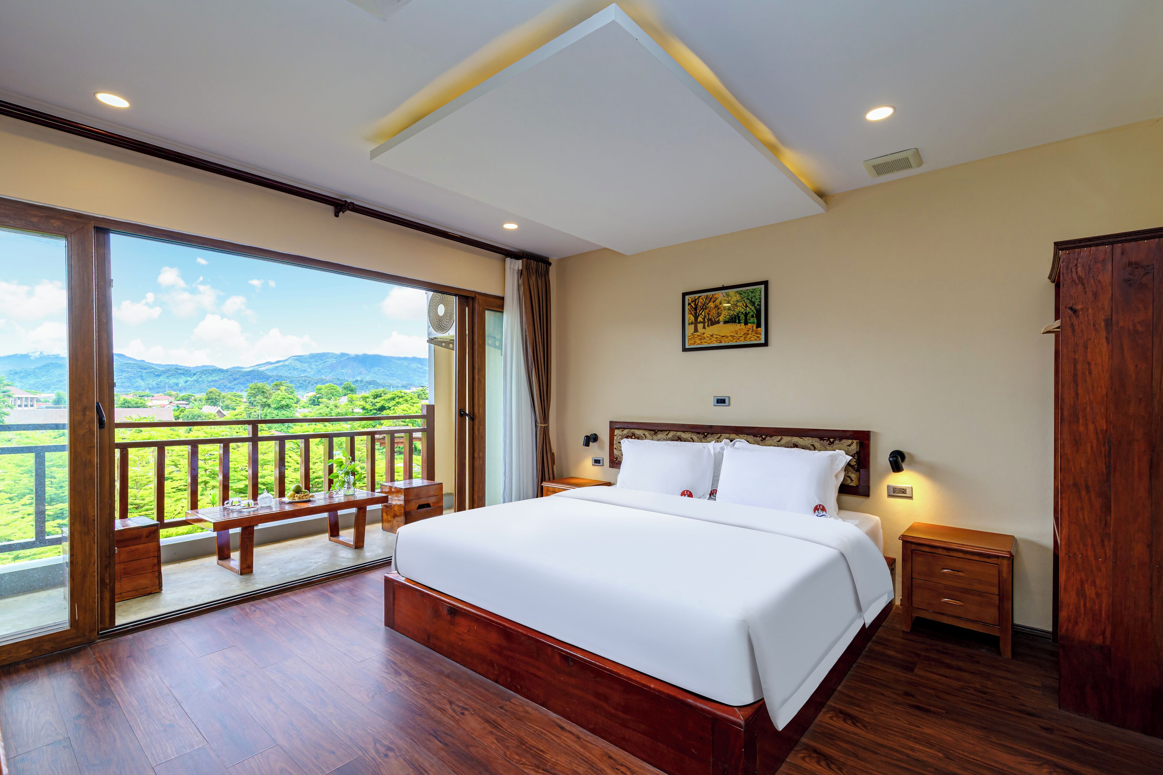 Executive-Suite, Balkon, Gartenblick | Kostenloses WLAN, Rollstuhlgeeignet