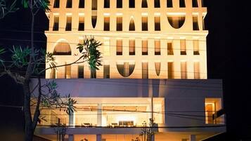 Bagian depan properti