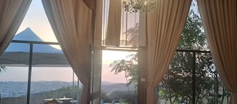 Cozy cabin on the edge of the mountain