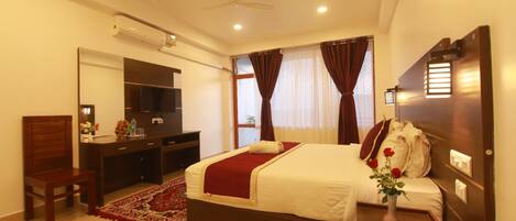 Premium Room, City View