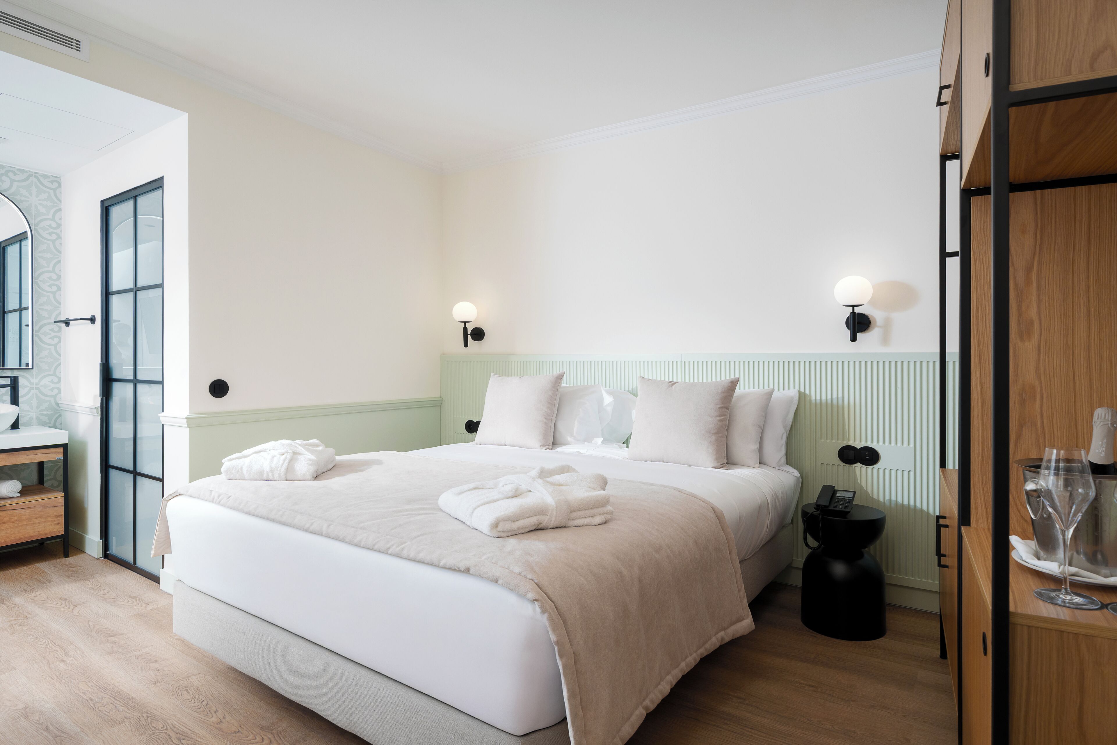 Standard Room | Premium bedding, in-room safe, individually decorated