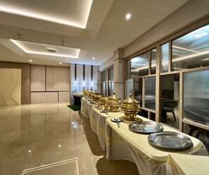 Banquet hall - Hotel Paris Garden (Tinsukia)