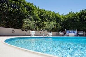 Pool - Casa Taylor Luxury 4BR with private pool (Kalivia Thorikou)