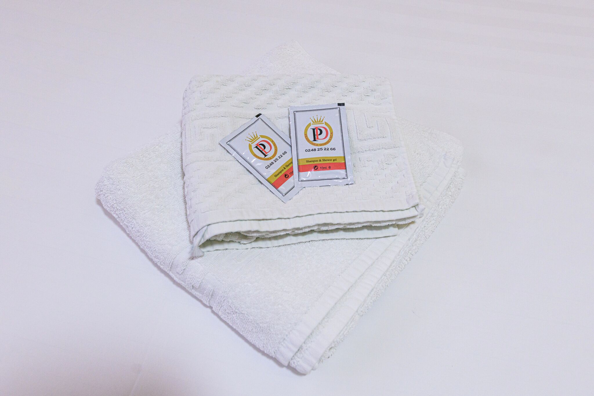 Triple Room, City View | Desk, soundproofing, free WiFi