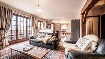 TV, DVD player, stereo