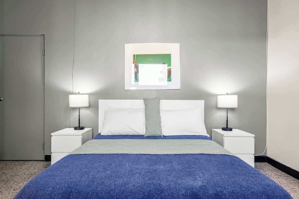 1 bedroom, iron/ironing board, travel cot, free WiFi