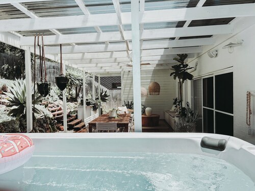 Wanda Wanda House - Hot Tub & 150m to the Sand