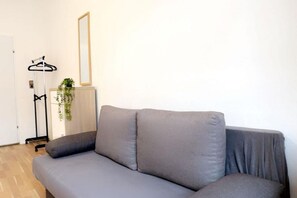 Interior - Modern Studio Stay Near Stadthalle (Vienna)