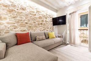 Apartment, 1 Queen Bed with Sofa bed | Living area | 32-inch TV with digital channels - Petite Apartments by Konnect, Old Corfu Town (Corfu Town)