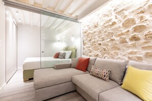 Apartment, 1 Queen Bed with Sofa bed | Living area | 32-inch TV with digital channels