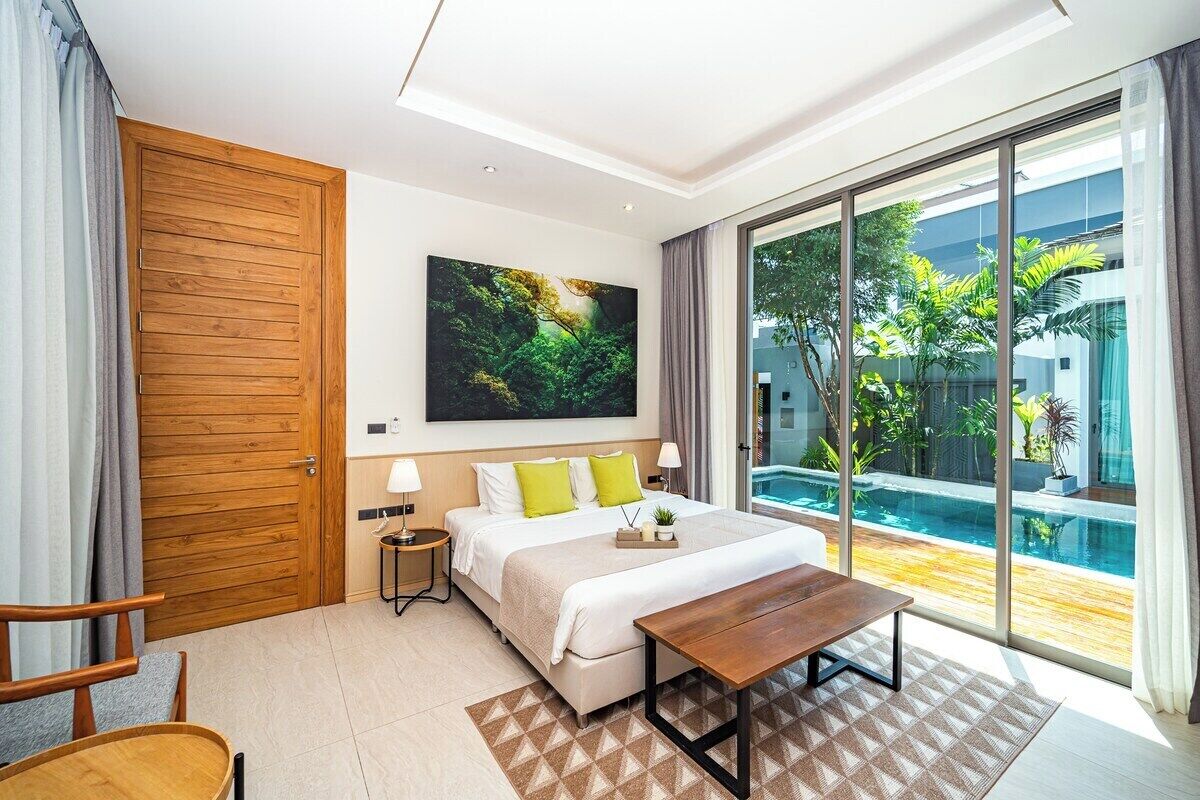 标准别墅 (5 Bedrooms) | 楼层平面图
