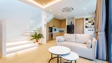 Villa (3 Bedrooms) | Living area | TV