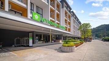 Bagian depan properti