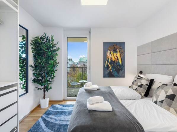 Comfort Apartment, Balcony, City View | Free WiFi - WaltzCo City Apartment near U1 & Center (Vienna)