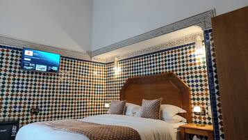 Quadrupla Classic, vista cortile | Una cassaforte in camera, tende oscuranti, Wi-Fi gratuito