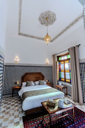 標準雙人或雙床房, 庭園景 | 房內夾萬、遮光窗簾/窗簾、免費 Wi-Fi