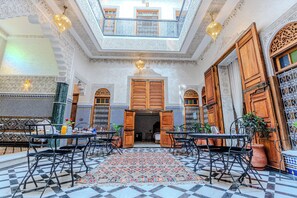 Terrace/patio - Riad Al Mozyane (Fès)