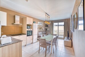 아파트, 침대(여러 개) (PTA046) | 객실 내 식사 공간