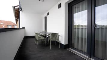 Apartemen Keluarga, Beberapa Tempat Tidur, balkon | Balkon