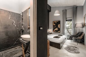 4 Schlafzimmer, Bügeleisen/Bügelbrett, Internetzugang, Bettwäsche