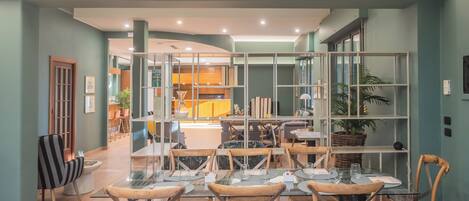 تناول الطعام