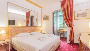 Comfort-Doppelzimmer | Zimmersafe, Verdunkelungsvorhänge, kostenloses WLAN, Rollstuhlgeeignet