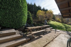 Outdoor dining - House "L'Esprit Chalet" - 14 pers. - Sauna (La Bresse)