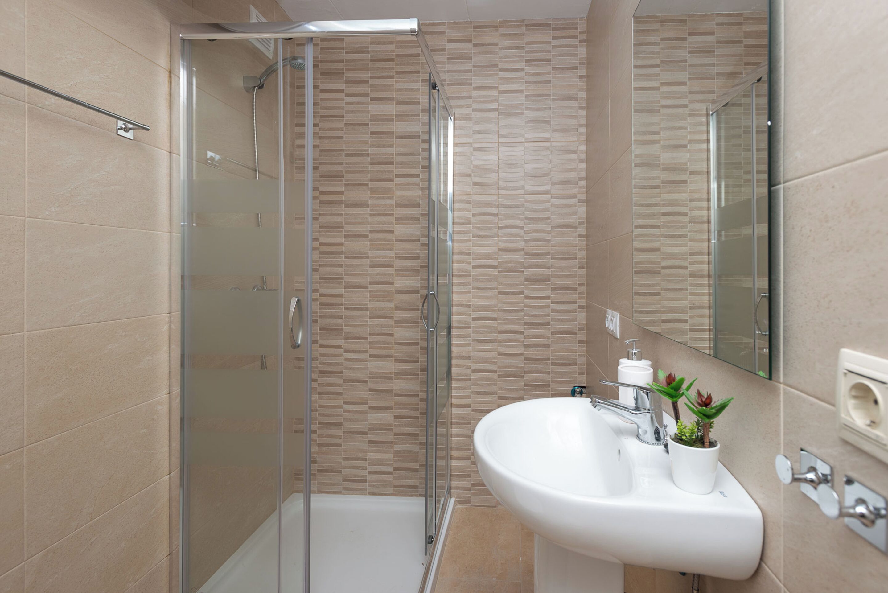 Estudio económico | Baño | Toallas 