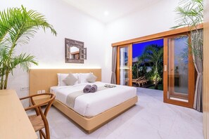 3 bedrooms, iron/ironing board, WiFi, bed sheets - The R Tambora| Stylish 3BR Tropical Escape (Kuta Utara)