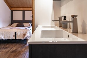 3 chambres, Wi-Fi, draps fournis