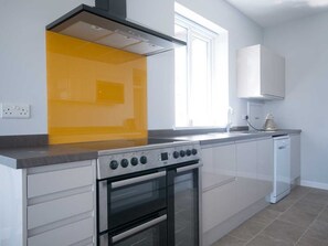 غسالة أطباق، مستلزمات طهي/أطباق/أوعية