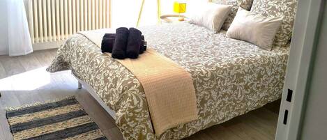 3 chambres, accès Internet, draps fournis