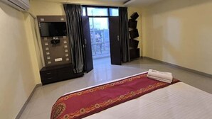 مكتب وواي فاي مجانًا
