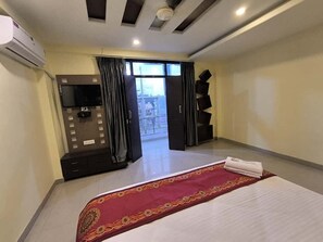 مكتب وواي فاي مجانًا