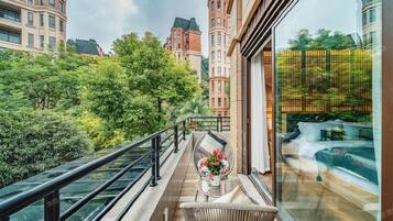 Room, 1 Bedroom, Accessible, Smoking | Balcony