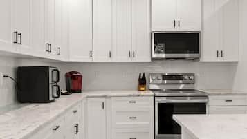 House | 3 bedrooms, Internet