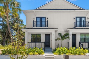 House - NEW Casa Cereza - Stunning New Build In Old Tampa (Tampa)