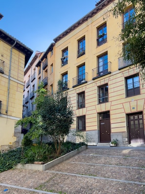 Apartment | 1 bedroom - M Pda2bi Loft DE Lujo DE Dise O Hist Rico A ES (Madrid)