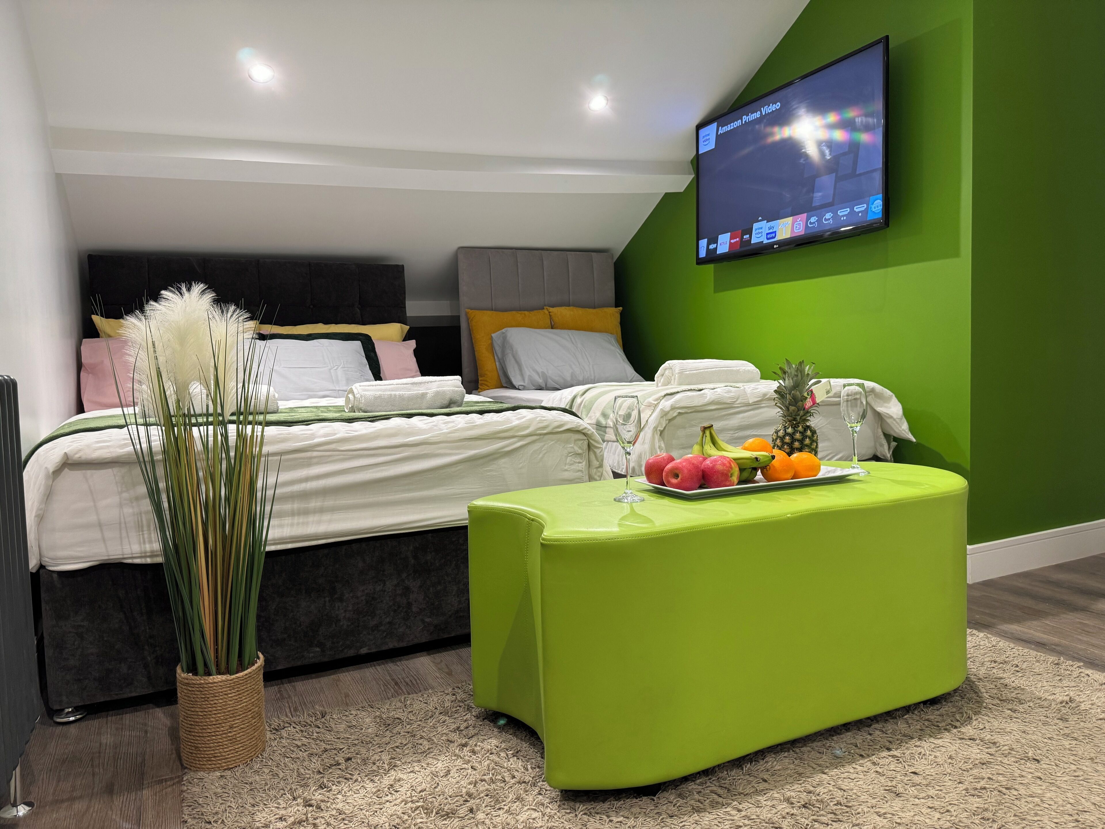 1 bedroom, iron/ironing board, WiFi, bed sheets