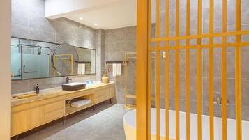 Room, 1 Bedroom, Accessible, Smoking | Bathroom